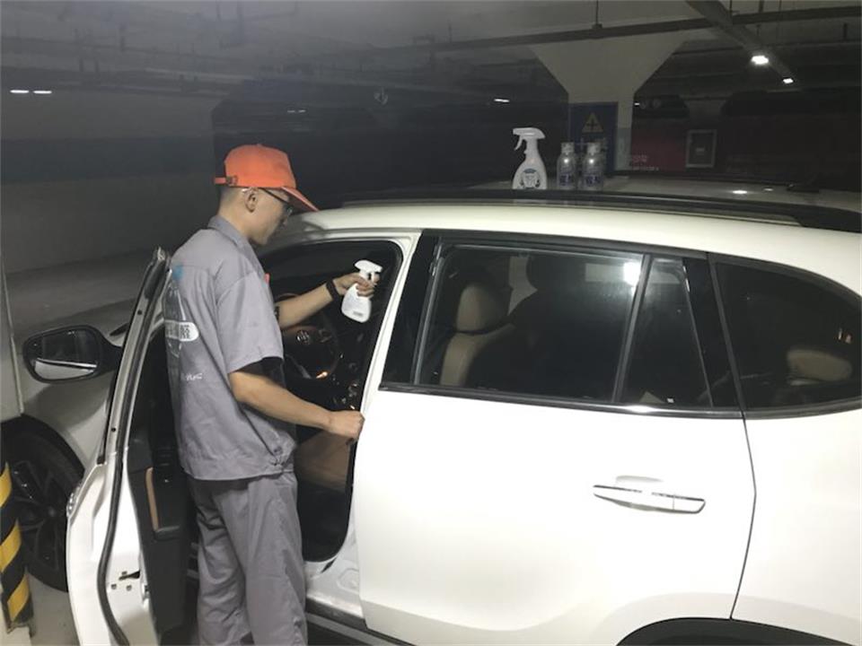 車內長效除醛劑噴涂施工治理 車內長效除醛劑噴涂施工治理