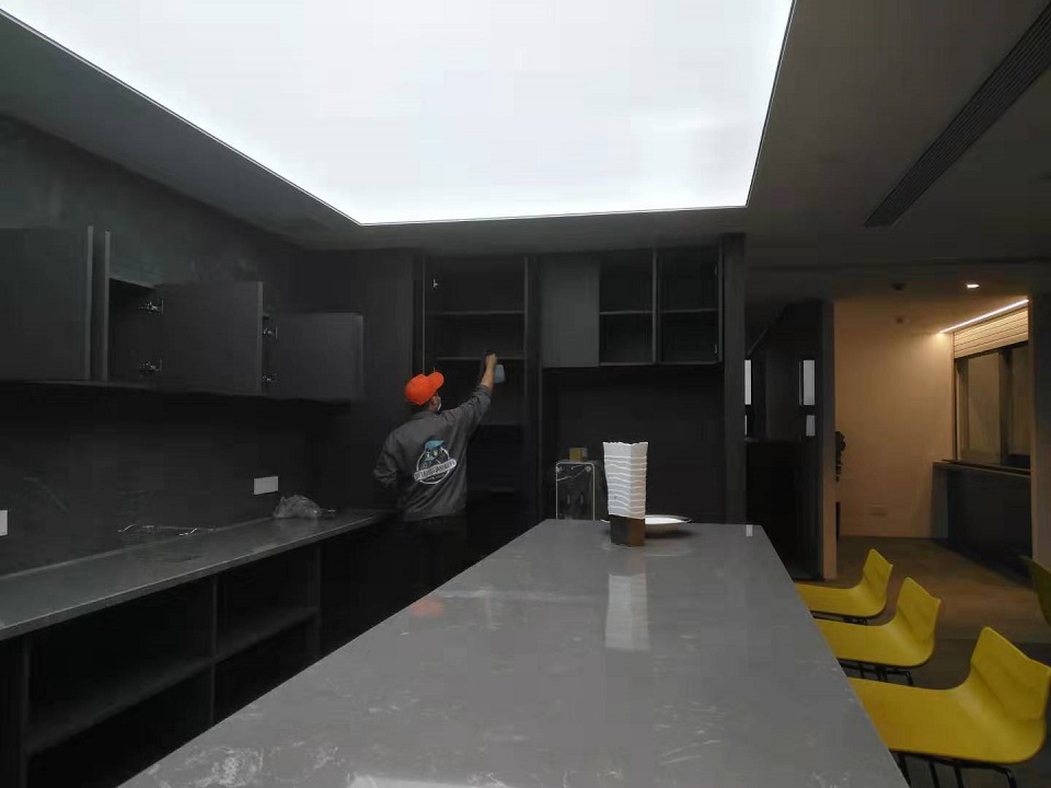 會議室柜子全方位噴涂治理甲醛 會議室柜子全方位噴涂治理甲醛