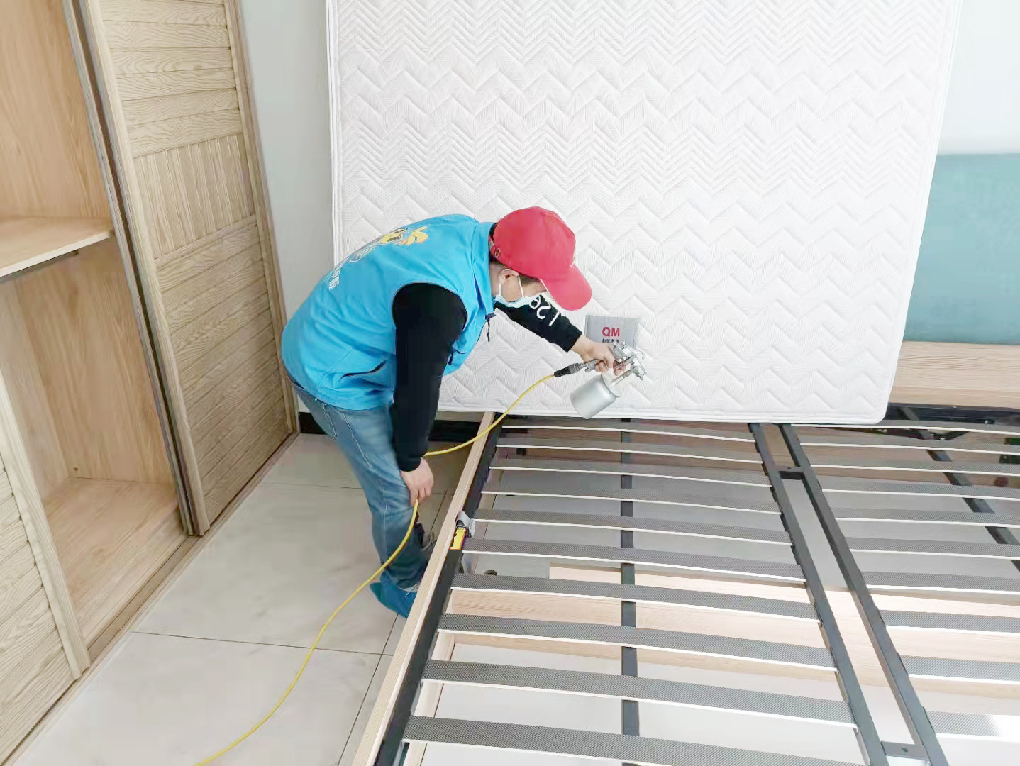 臥室床墊床架噴槍施工治理 臥室床墊床架噴槍施工治理